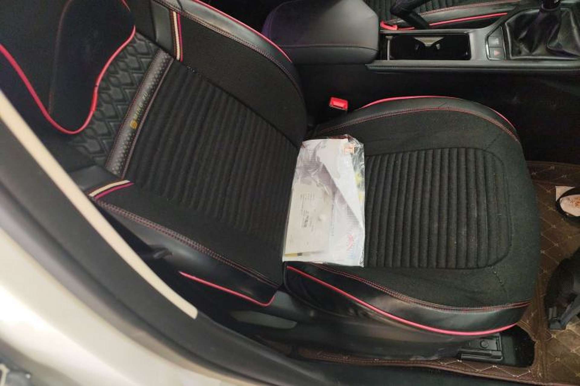 Used Roewe i5 2023 1.5L Manual Comfort Edition Right Front Seat