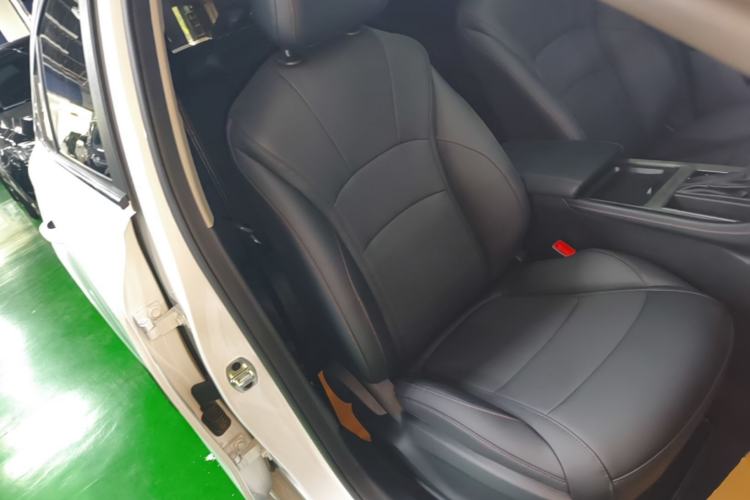 Used Roewe i5 2023 1.5L CVT Luxury Edition Right Front Seat