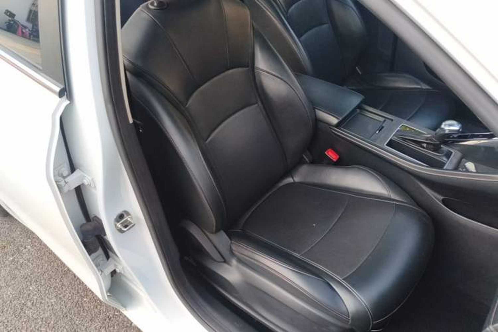 Used Roewe i5 2023 1.5L CVT Luxury Edition Right Front Seat