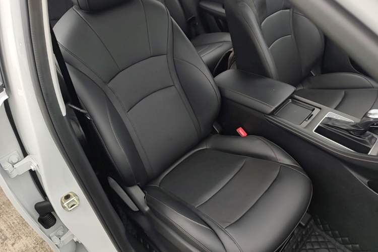 Used Roewe i5 2023 1.5L CVT Luxury Edition Right Front Seat