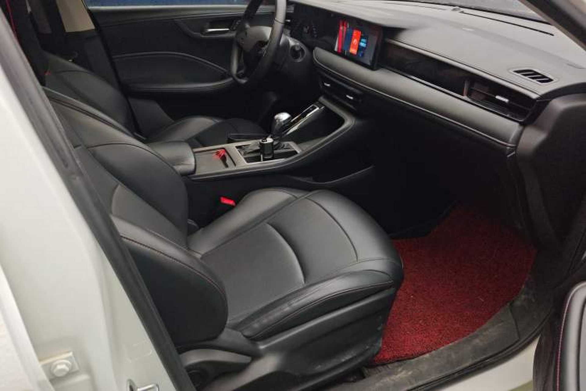 Used Roewe i5 2023 1.5L CVT Luxury Edition Right Front Seat