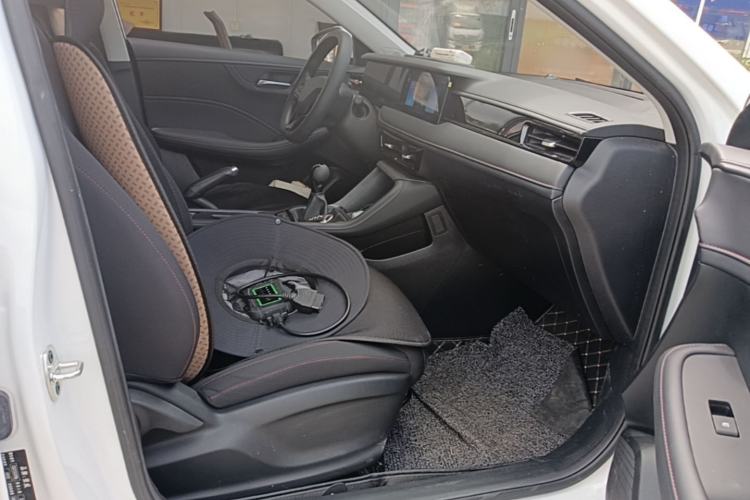 Used Roewe i5 2023 1.5L Manual Comfort Edition Right Front Seat