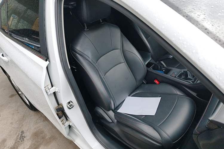 Used Roewe i5 2023 1.5L Manual Excellence Edition Right Front Seat