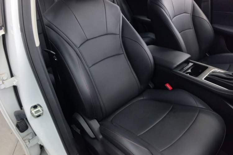 Used Roewe i5 2023 1.5L CVT Luxury Edition Right Front Seat