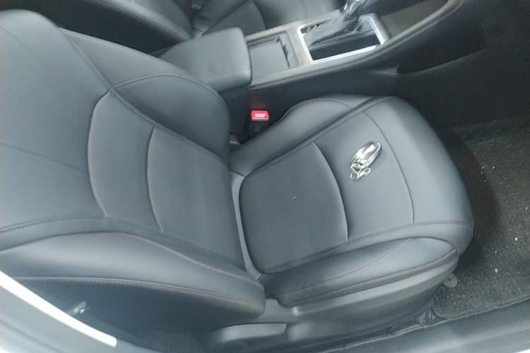 Used Roewe i5 2023 1.5L CVT Luxury Edition Right Front Seat