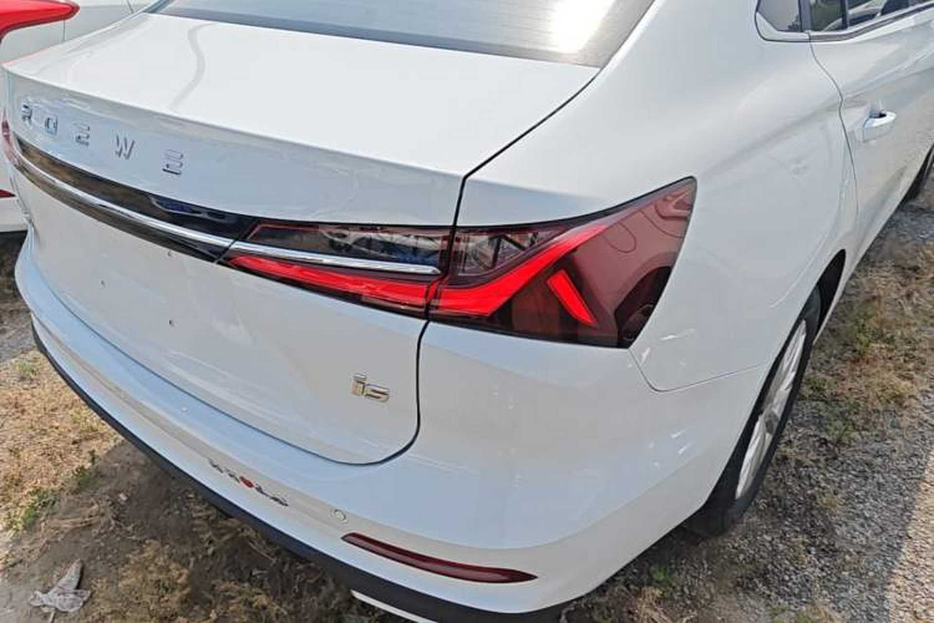 Used Roewe i5 2023 1.5L CVT Luxury Edition Right Rear Taillight