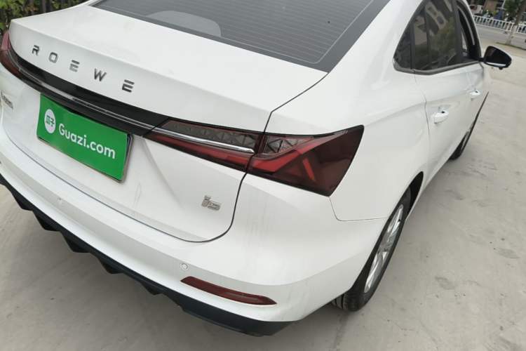 Used Roewe i5 2023 1.5L CVT Luxury Edition Right Rear Taillight