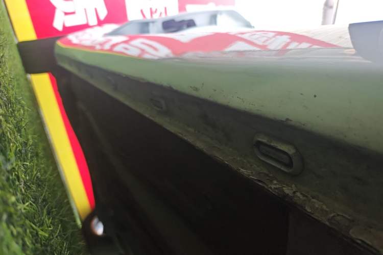 Used Roewe i5 2023 1.5L CVT Luxury Edition Right Side Sill