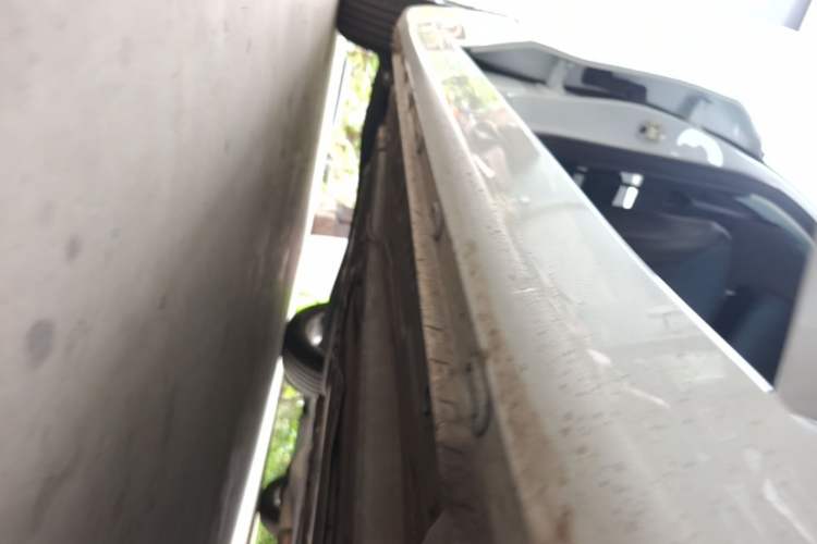 Used Roewe i5 2023 1.5L CVT Luxury Edition Right Side Sill