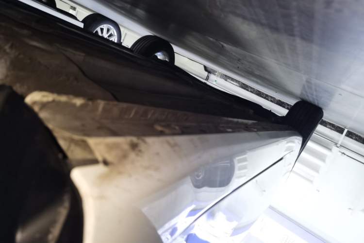 Used Roewe i5 2023 1.5L Manual Comfort Edition Right Side Sill