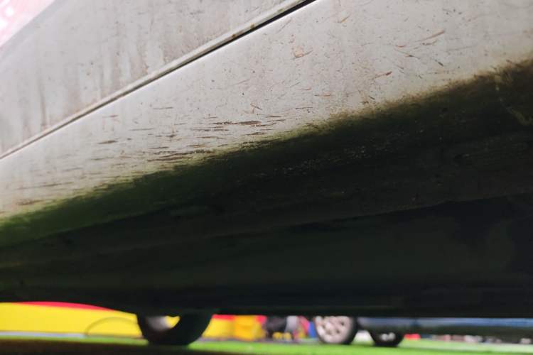 Used Roewe i5 2023 1.5L CVT Luxury Edition Right Side Sill