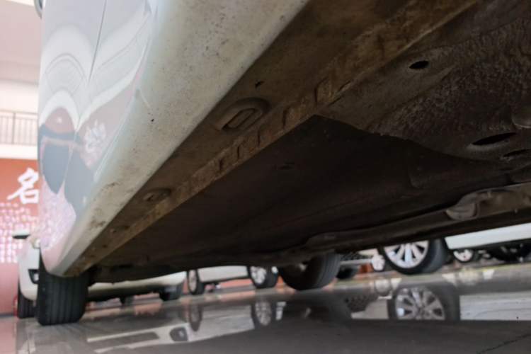 Used Roewe i5 2023 1.5L CVT Luxury Edition Right Side Sill