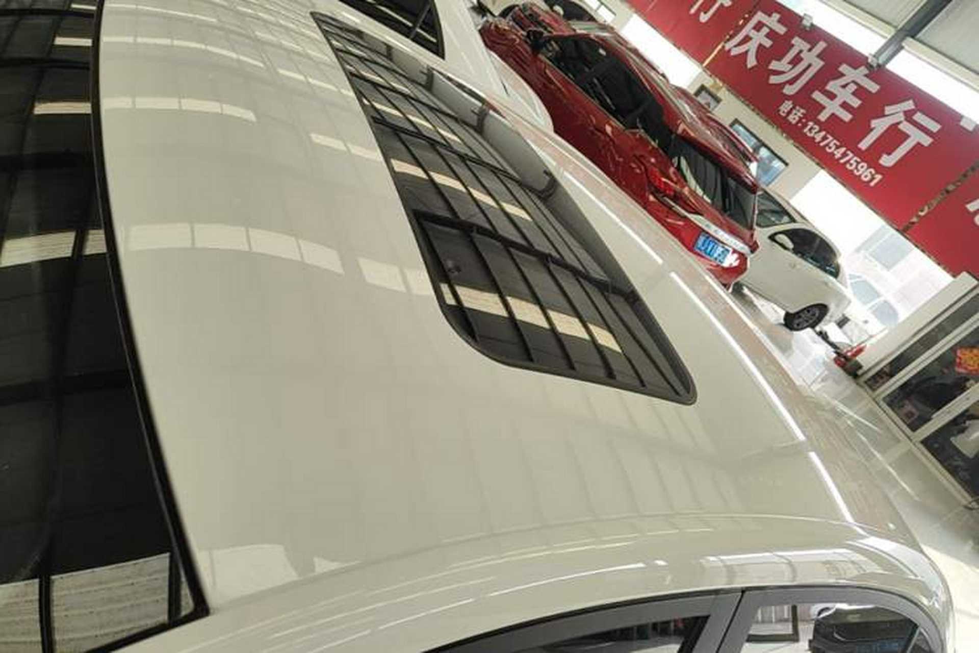 Used Roewe i5 2023 1.5L Manual Excellence Edition Roof