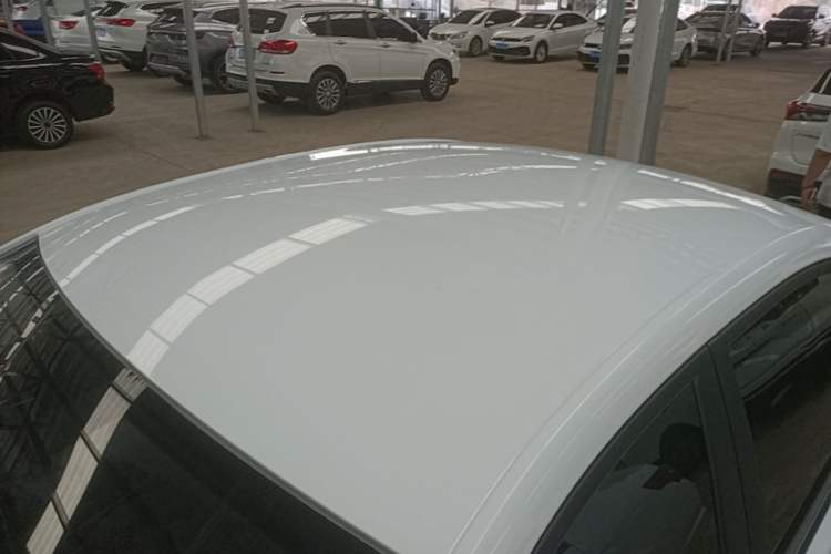 Used Roewe i5 2023 1.5L Manual Comfort Edition Roof