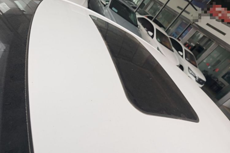 Used Roewe i5 2023 1.5L CVT Luxury Edition Roof