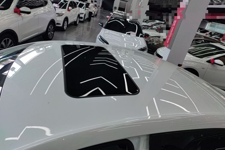 Used Roewe i5 2023 1.5L CVT Luxury Edition Roof
