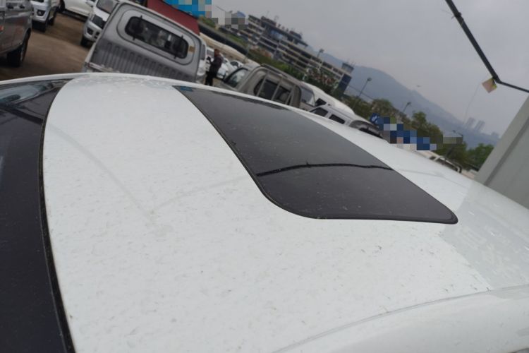 Used Roewe i5 2023 1.5L CVT Luxury Edition Roof