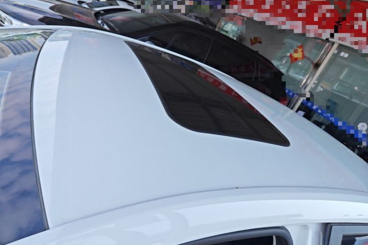 Used Roewe i5 2023 1.5L CVT Luxury Edition Roof