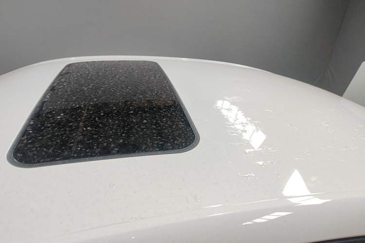 Used Roewe i5 2023 1.5L CVT Luxury Edition Roof