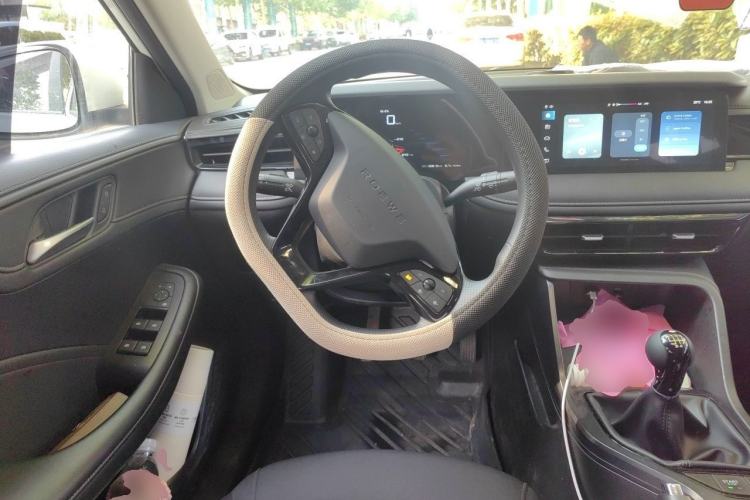 Used Roewe i5 2023 1.5L Manual Comfort Edition Steering Wheel