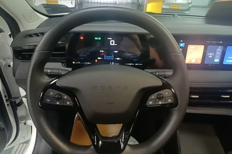 Used Roewe i5 2023 1.5L Manual Comfort Edition Steering Wheel