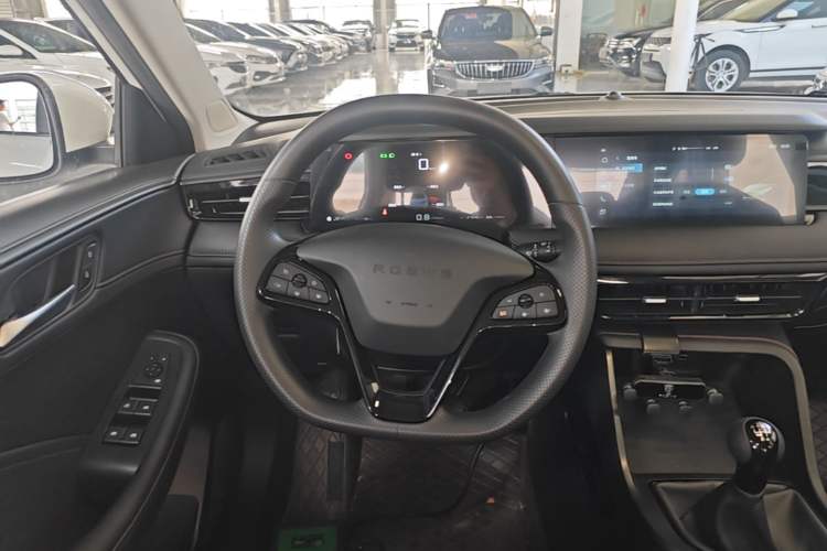 Used Roewe i5 2023 1.5L Manual Comfort Edition Steering Wheel