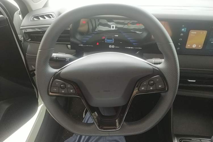 Used Roewe i5 2023 1.5L Manual Comfort Edition Steering Wheel