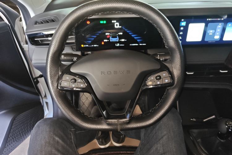Used Roewe i5 2023 1.5L Manual Comfort Edition Steering Wheel
