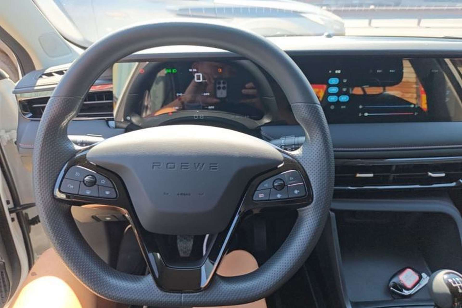 Used Roewe i5 2023 1.5L Manual Comfort Edition Steering Wheel