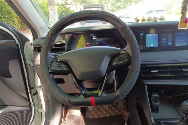 Used Roewe i5 2023 1.5L Manual Comfort Edition Steering Wheel