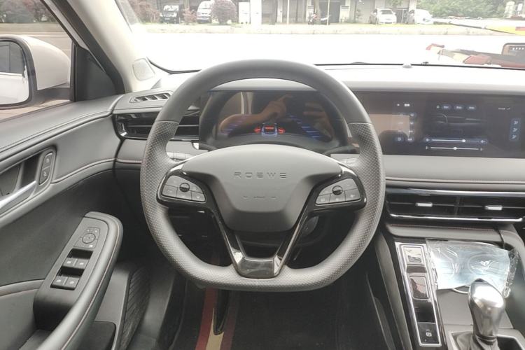 Used Roewe i5 2023 1.5L CVT Luxury Edition Steering Wheel