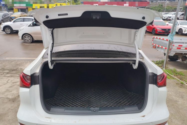 Used Roewe i5 2023 1.5L CVT Luxury Edition Trunk