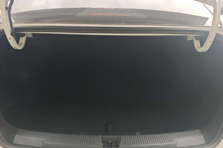 Used Roewe i5 2023 1.5L CVT Luxury Edition Trunk
