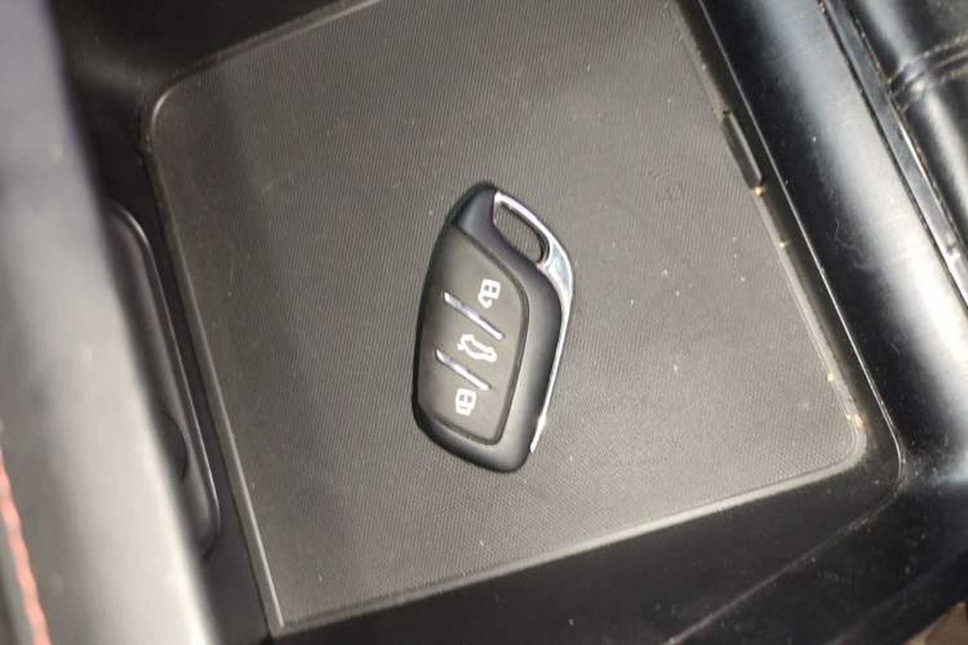 Used Roewe i5 2023 1.5L Manual Comfort Edition Vehicle Key