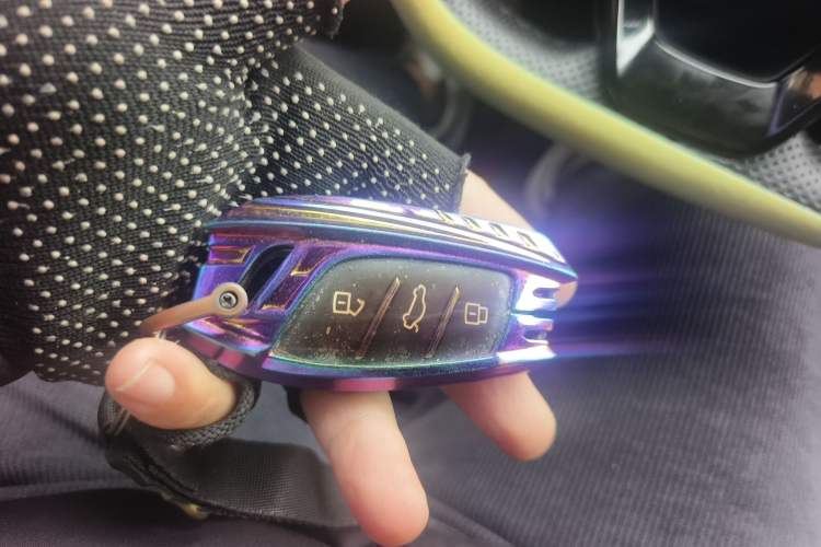 Used Roewe i5 2023 1.5L CVT Luxury Edition Vehicle Key