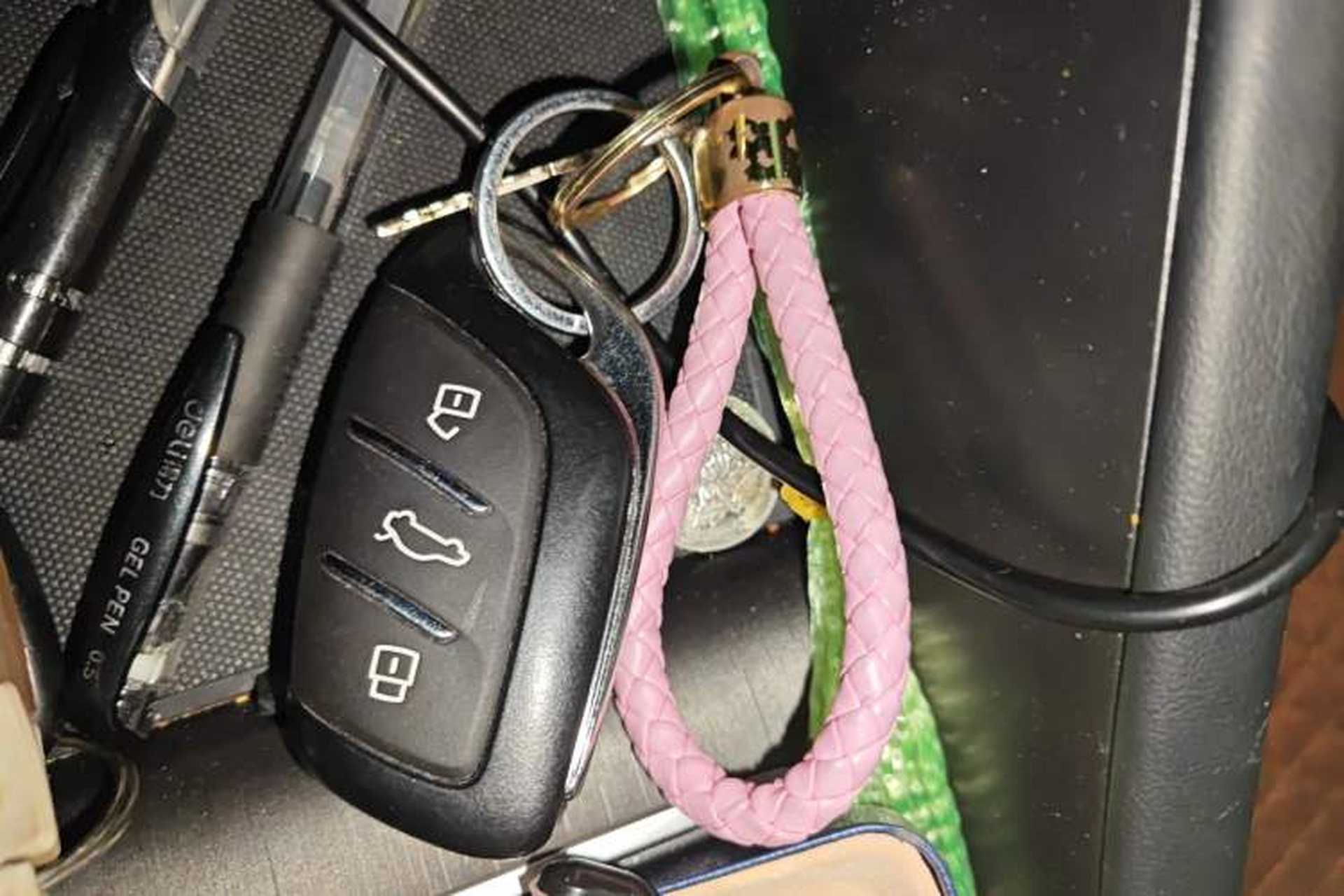 Used Roewe i5 2023 1.5L CVT Luxury Edition Vehicle Key