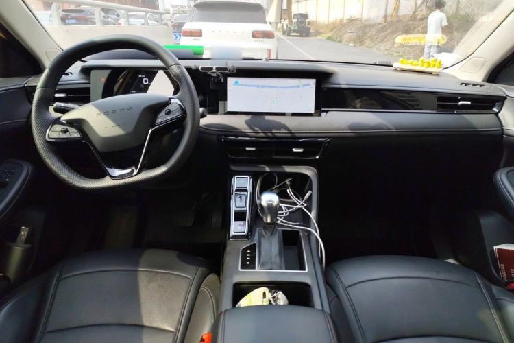 Used Roewe i5 2023 1.5L CVT Flagship Edition Center Console