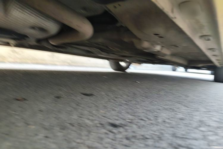 Used Roewe i5 2023 1.5L CVT Flagship Edition Chassis Rear Right