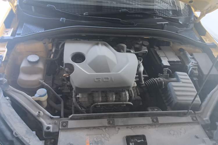 Used Roewe i5 2023 1.5L CVT Flagship Edition Engine Bay