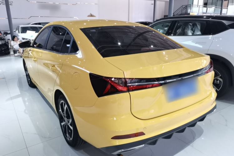 Used Roewe i5 2023 1.5L CVT Flagship Edition Exterior 2