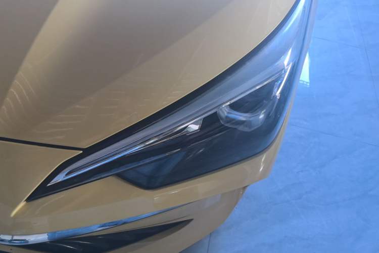 Used Roewe i5 2023 1.5L CVT Flagship Edition Left Front Headlight