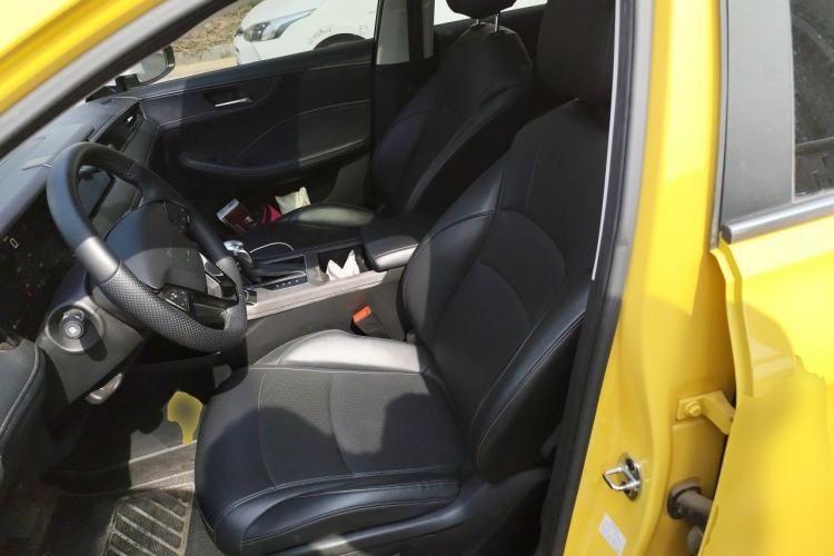 Used Roewe i5 2023 1.5L CVT Flagship Edition Left Front Seat