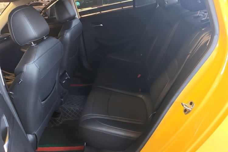 Used Roewe i5 2023 1.5L CVT Flagship Edition Left Rear Seat