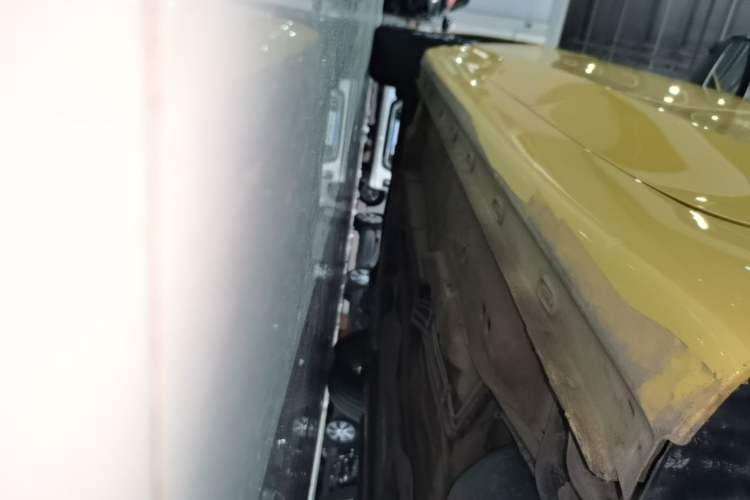 Used Roewe i5 2023 1.5L CVT Flagship Edition Left Side Sill