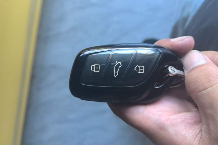 Used Roewe i5 2023 1.5L CVT Flagship Edition Vehicle Key