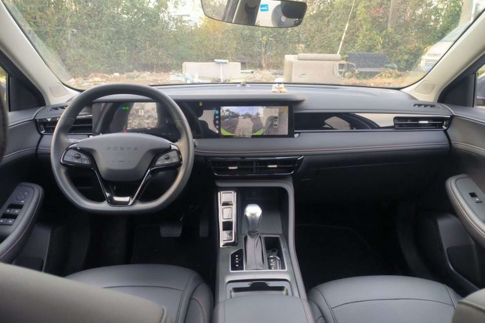 Used Roewe i5 2024 1.5L CVT Luxury Edition Center Console