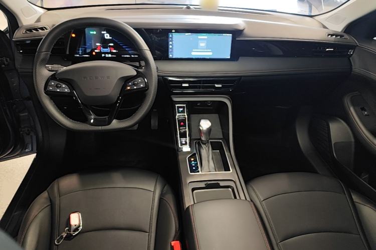 Used Roewe i5 2024 1.5L CVT Luxury Edition Center Console
