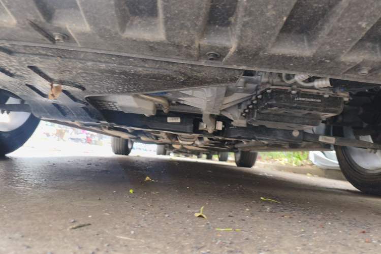 Used Roewe i5 2024 1.5L CVT Luxury Edition Chassis Front