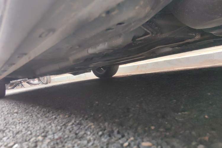 Used Roewe i5 2024 1.5L CVT Luxury Edition Chassis Rear Left
