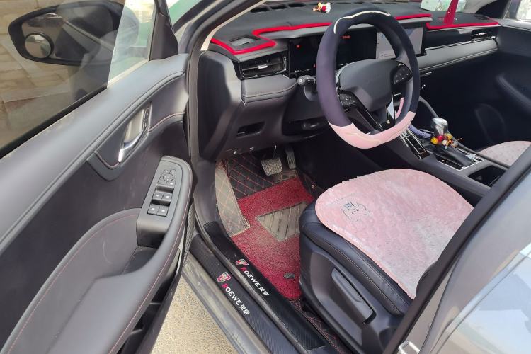 Used Roewe i5 2024 1.5L CVT Luxury Edition Driver Seat